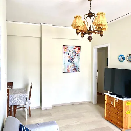 Quiet Near Subway And Acropolis 2 Bedrooms Apt Athens