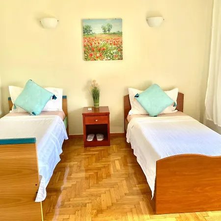 Quiet Near Subway And Acropolis 2 Bedrooms Apt Apartment Athens