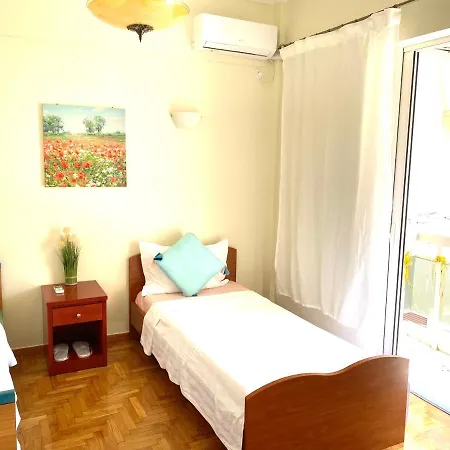 Apartment Quiet Near Subway And Acropolis 2 Bedrooms Apt